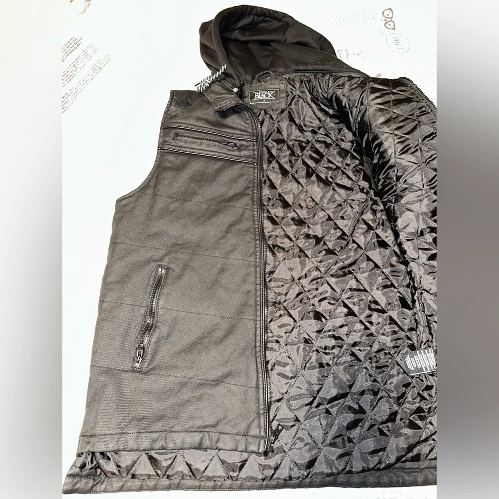 BUCKLE BLACK‎ Coated Moto Vest - Picture 3 of 5